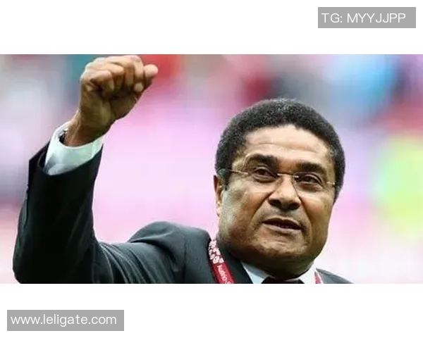 与足球明星畅谈英语技巧与职业生涯的精彩对话