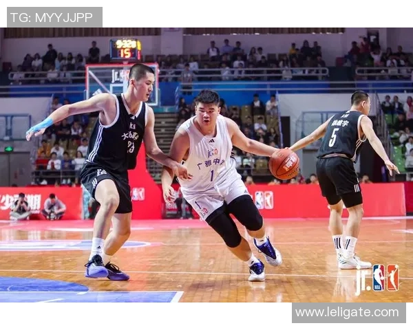 北京街舞队的盯防策略分析与比赛表现的得失总结